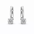 Round diamond earrings, 0.51 ct, D/VS1, in 585 white gold — an emphasis on pure brilliance.