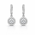 Round diamond earrings, 0.50 ct, with a 0.72 ct halo in 585 white gold — a balance of brilliance and form.