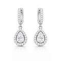 Pear-shaped diamond earrings, 0.50 ct, with a 0.72 ct halo in 585 white gold — graceful movement of light.