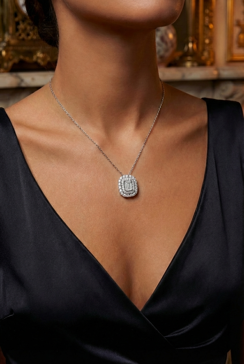 Emerald-cut diamond necklace, 0.5 carat.