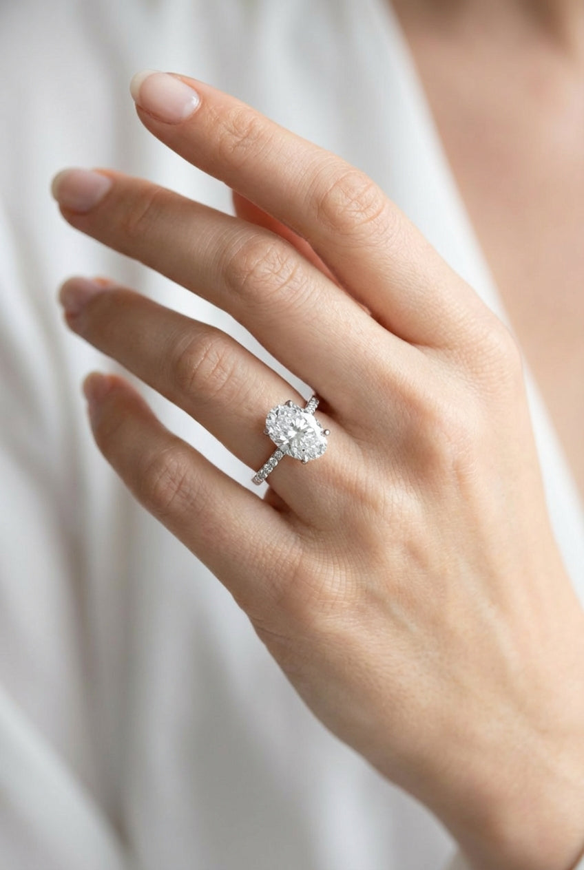 Oval Diamond Ring 4 carat.